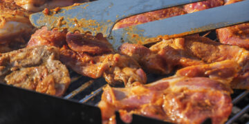 Stop stuck foods on your grill grate
